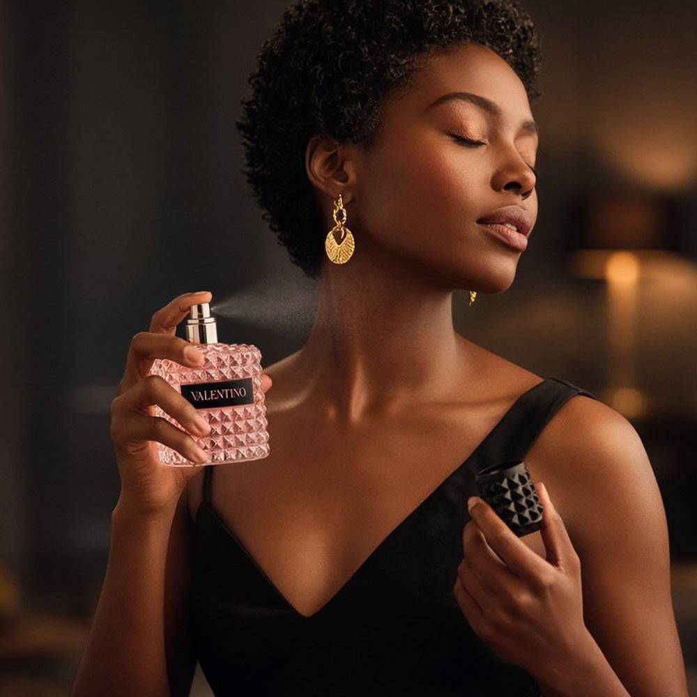 Valentino Donna Born in Roma Eau de Parfum 100ml being worn